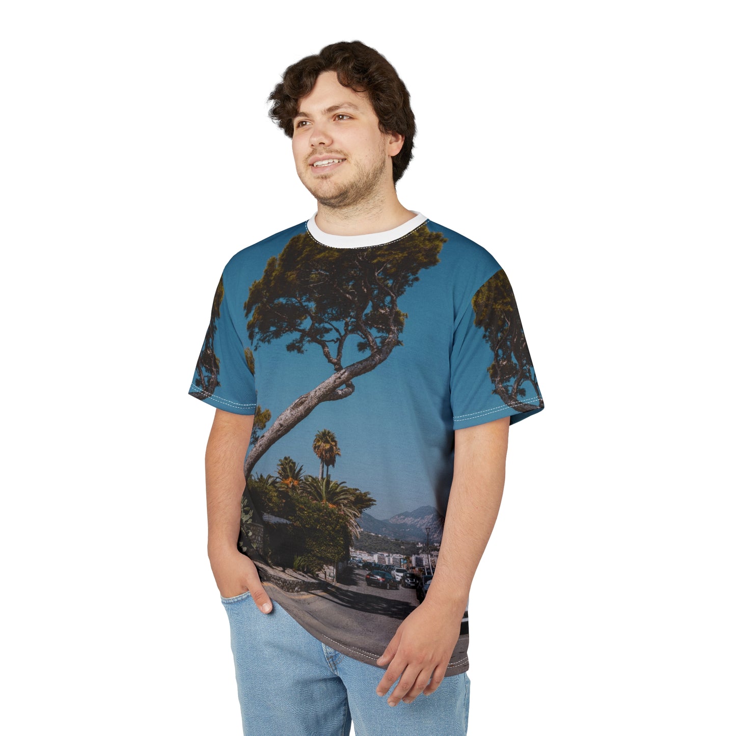Suntropika T-shirt Winston Churchill Street in Roquebrune-Cap-Martin - Perfect for Summer Adventures