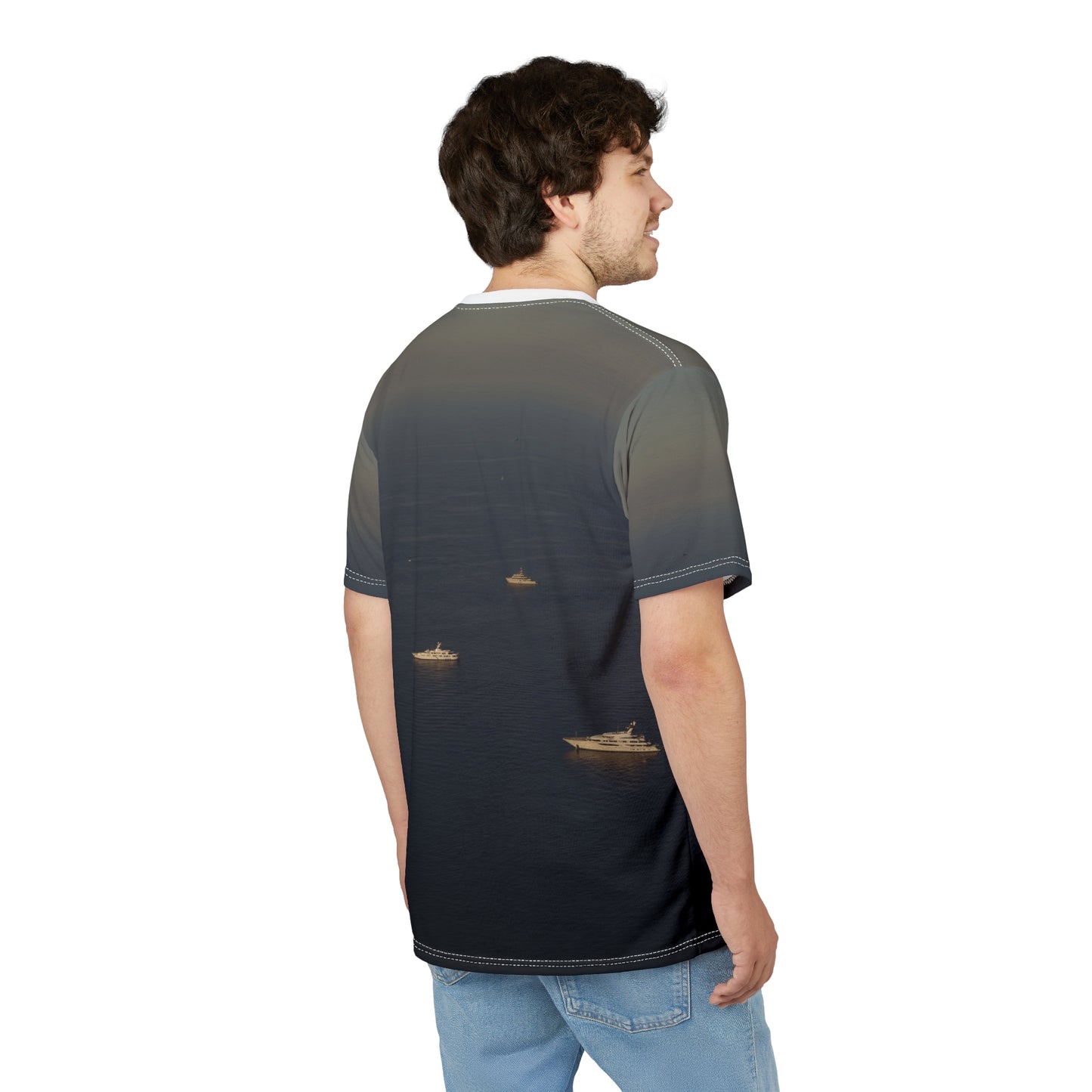 Suntropika T-shirt Yachts at sea - Perfect for Summer Adventures