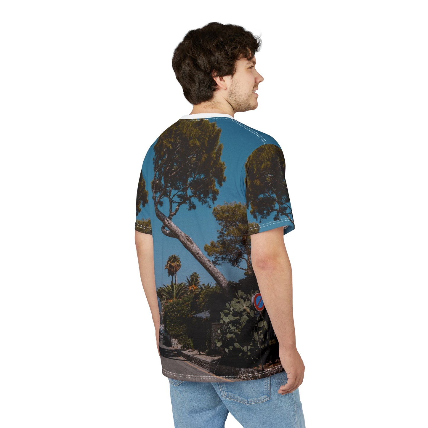 Suntropika T-shirt Winston Churchill Street in Roquebrune-Cap-Martin - Perfect for Summer Adventures