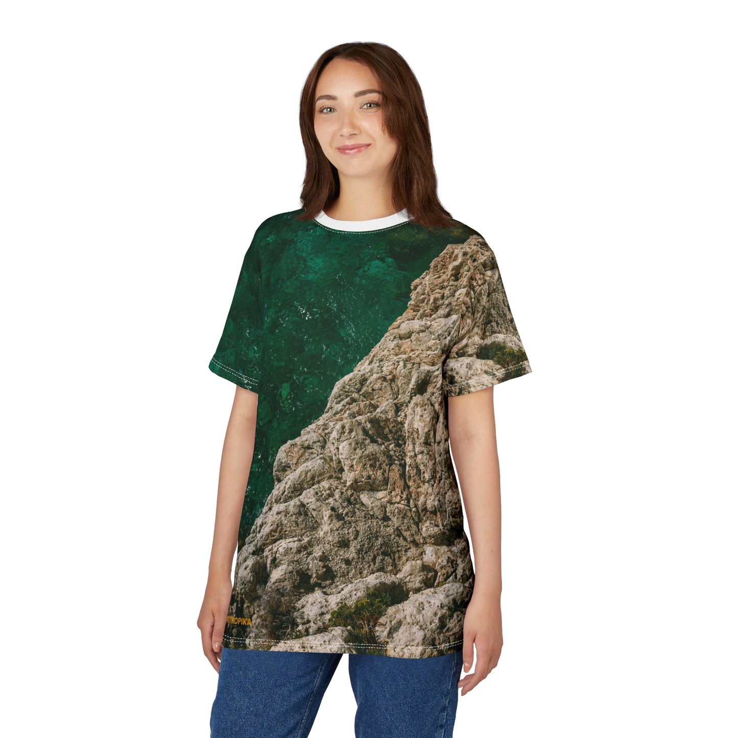 Suntropika T-Shirt Water on the rocks - Perfect for Summer Adventures
