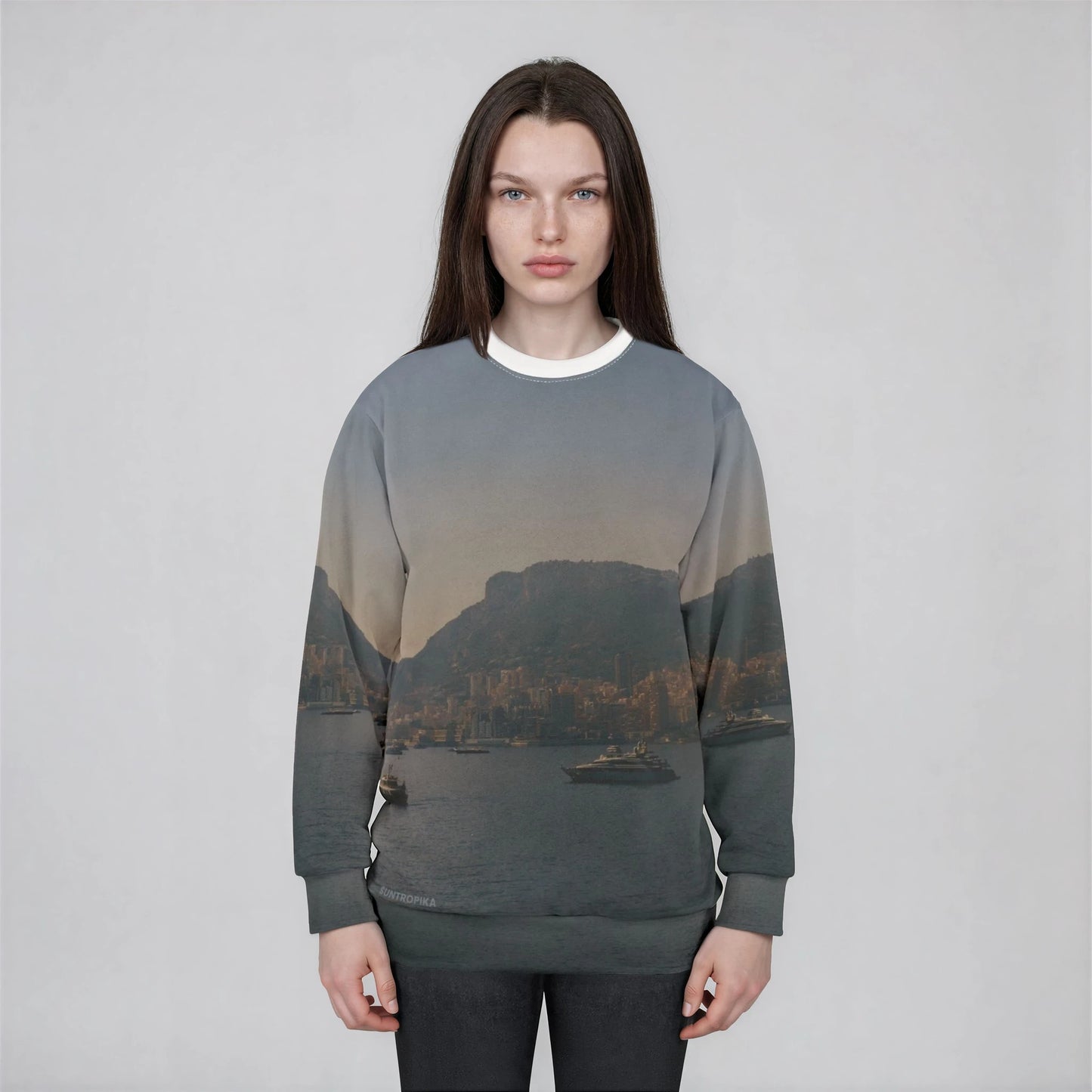 Suntropika Sweatshirt Monte Carlo Sunset - Unisex Sweatshirt for Relaxation and Travel
