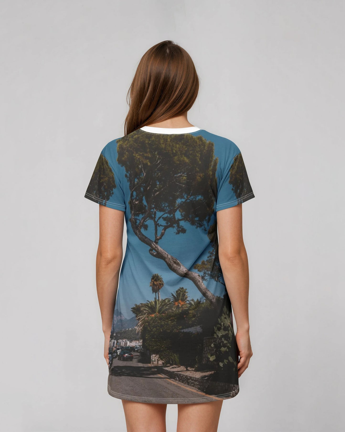 Suntropika T-shirt Dress Street in Roquebrune-Cap-Martin – Casual Summer Wear
